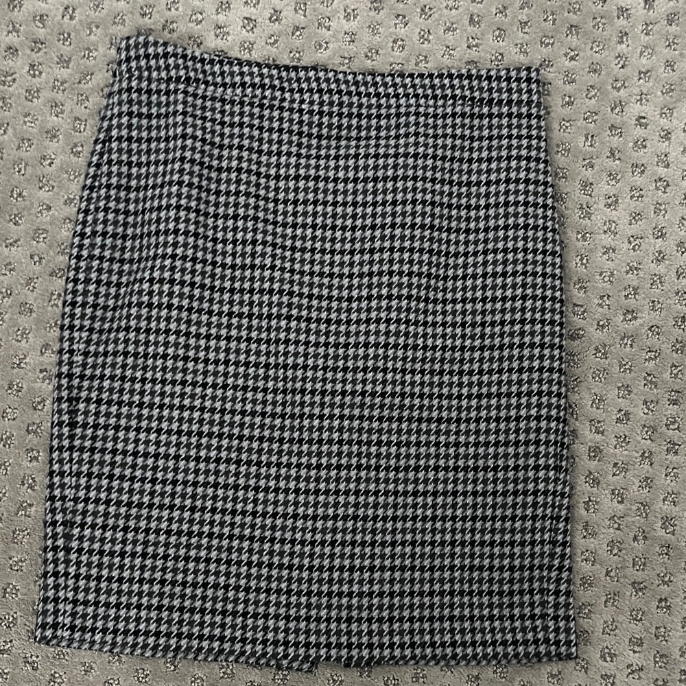 J. Crew Factory Black and White Pencil Skirt